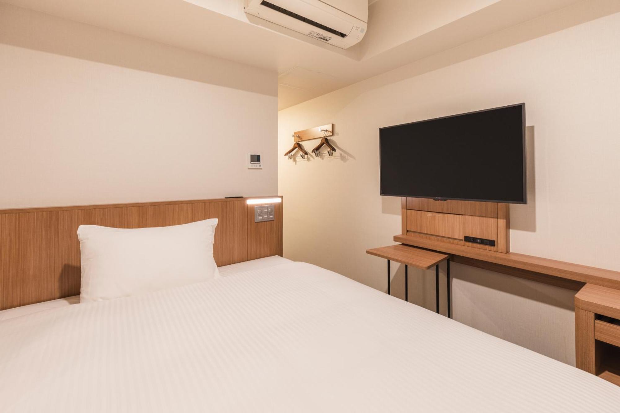 Sotetsu Fresa Inn Yokohama Higashiguchi Exterior foto